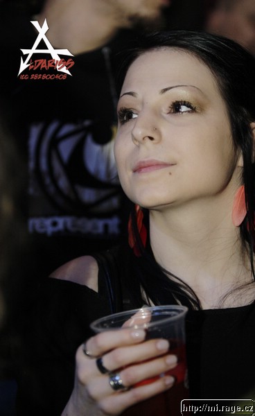 04-Lidi 12 Abaton,Praha 14.3.2010 by Aldariss.jpg